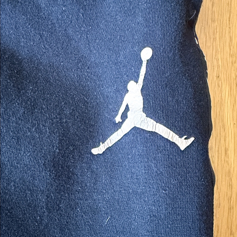 Jordan Kids' Black and Olive Joggers - Picture 2 of 6
